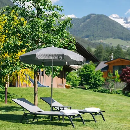 Fronza - Your Hike & Mountain Hotel Luttach