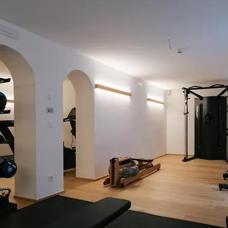 Fronza - Your Hike & Mountain Hotel 3*